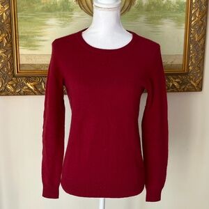 C by Bloomingdale's 2 Ply Cashmere Burgundy Sweater Size S